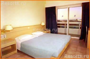 Athineon Hotel 4